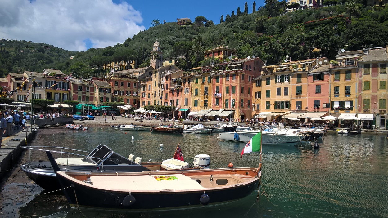 Lake Como to Portofino Private Transfer